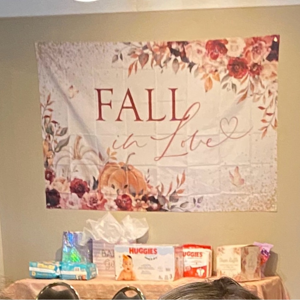 Fall in Love Floral Wall Tapestry